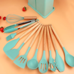 Kit 19 Peças Jogo de Utensílios Para Cozinha em Silicone Com Cabo de Madeira Completo Antiaderente e Resistente ao Calor