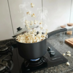 Panela de Pipoca Profissional RL 4L Antiaderente Tampa de Vidro Preto