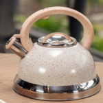 Chaleira Bule Alumínio Com Apito Roma Brinox 2,7 Litros