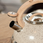 Chaleira Bule Alumínio Com Apito Roma Brinox 2,7 Litros